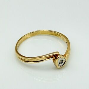 10K Solid Gold Heart Diamond Ring – Petite Heart Solitaire, Vintage SDI Size 6.5